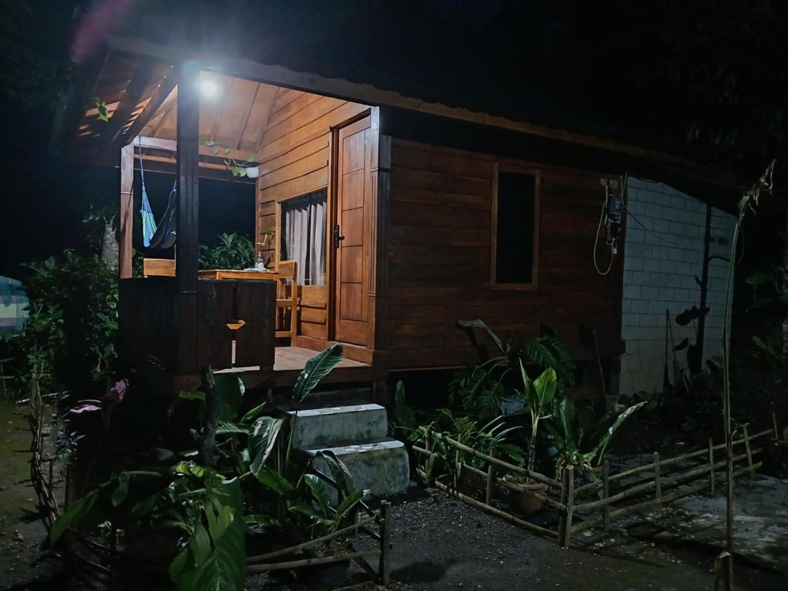 My Home Tetebatu Buitenkant foto